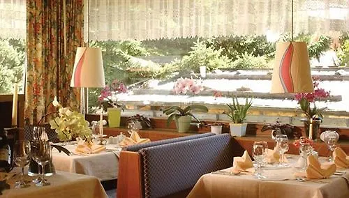 Bed & Breakfast Hotel Sportpension Carinthia Solden
